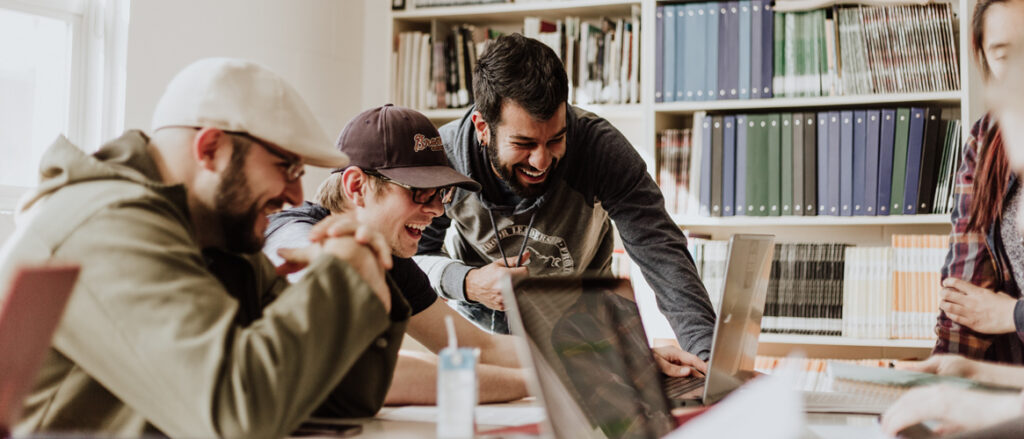 Picture of workers managing SEO